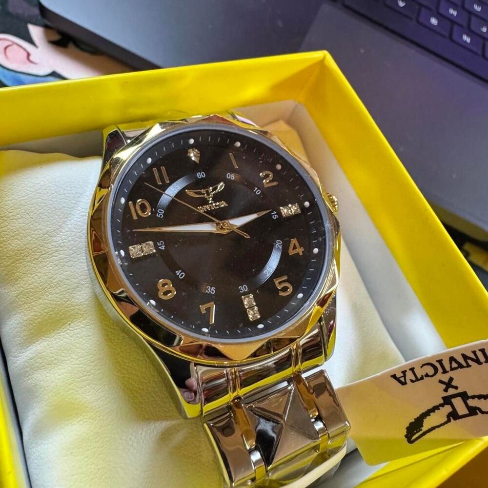Invicta Men's Gold and Brown Watch